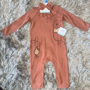 NWT Adorable 2pc Baby girl Winnie the Pooh romper one piece